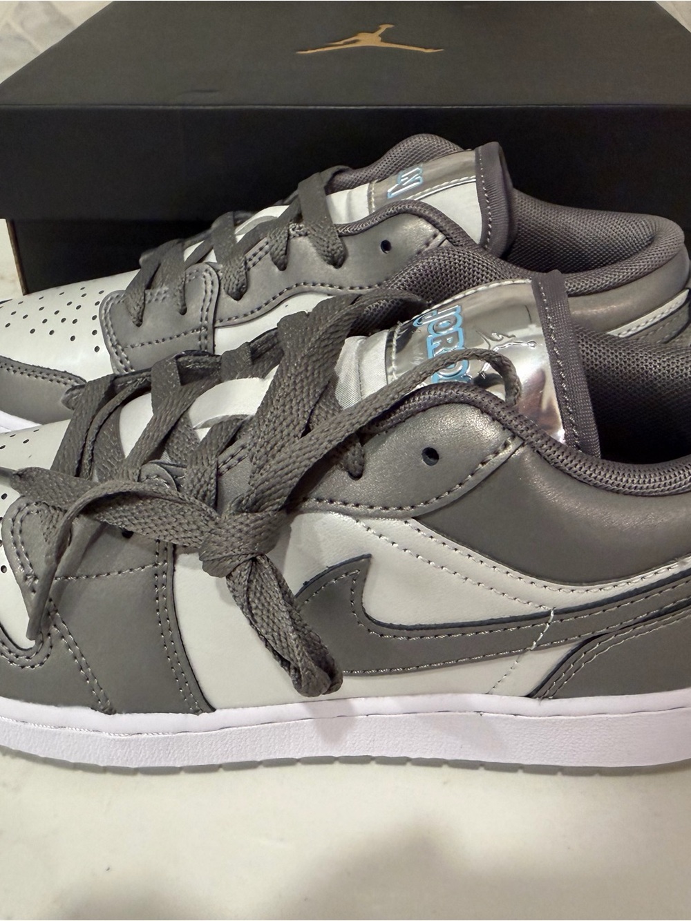 Nike Woman Dunk Low SE Grey/White Casual Sneaker